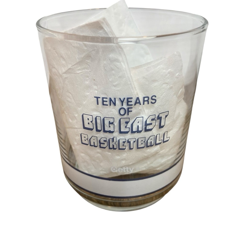 Vintage Ten Years Of Big East Basketball Set Of 5 Glasses Out Of 10 - Picture 11 of 11